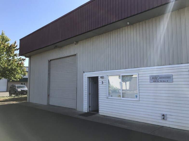 4224 W 7th Ave, Eugene, OR for lease - Building Photo - Image 3 of 6