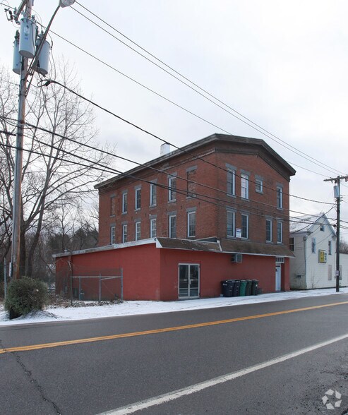 50 Gates Ave, Schuylerville, NY for sale - Primary Photo - Image 1 of 1