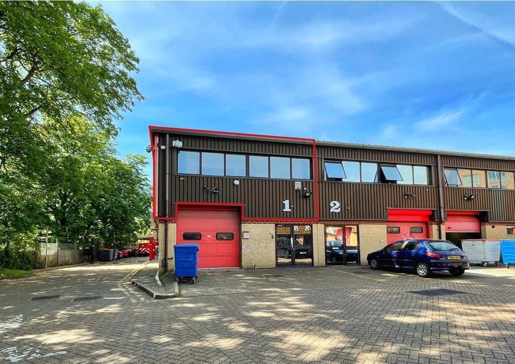 Perry Vale, London for lease Building Photo- Image 1 of 6