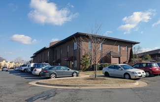 More details for 106 Elden St, Herndon, VA - Office for Sale