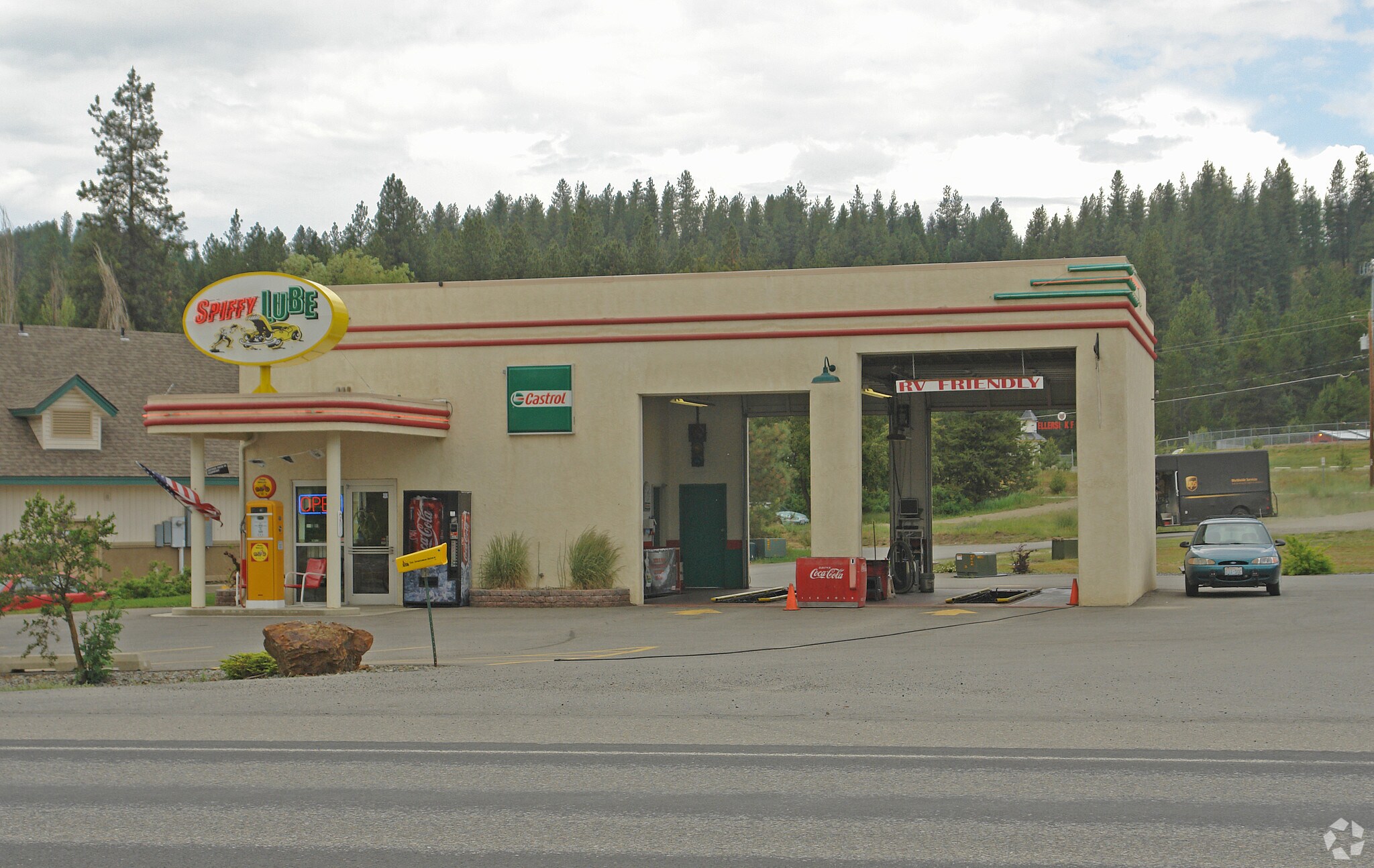 333209 N Us-2 Hwy, Newport, WA for sale Primary Photo- Image 1 of 1