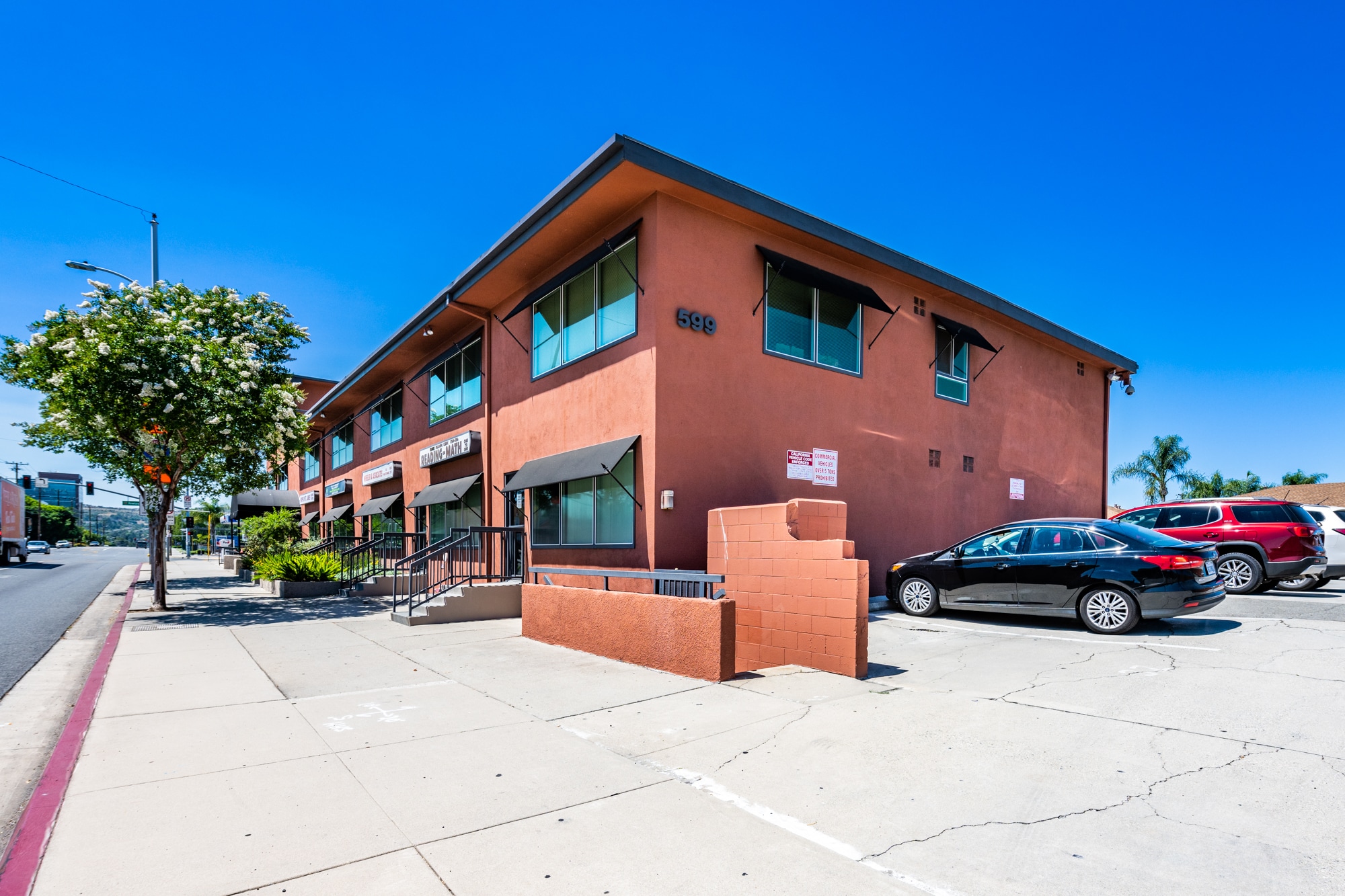 599 S Barranca Ave, Covina, CA 91723 Office for Lease