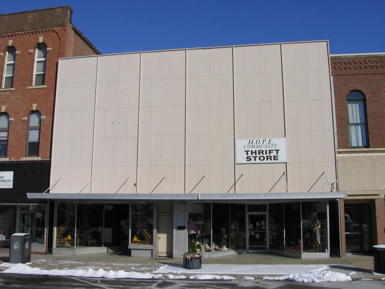 120 N Side Sq, Macomb, IL for sale - Other - Image 1 of 1