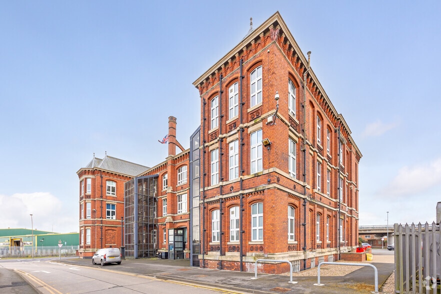 Cleethorpe Rd, Grimsby for lease - Building Photo - Image 2 of 3