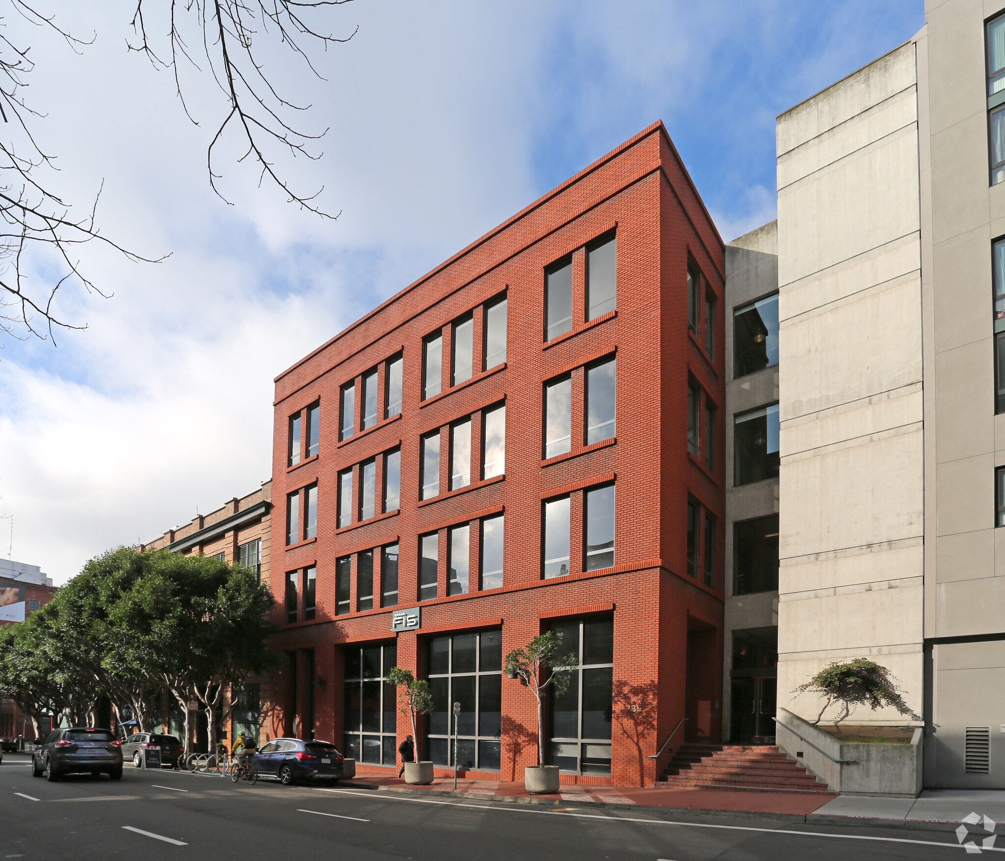 735 Battery St, San Francisco, CA for lease Building Photo- Image 1 of 3