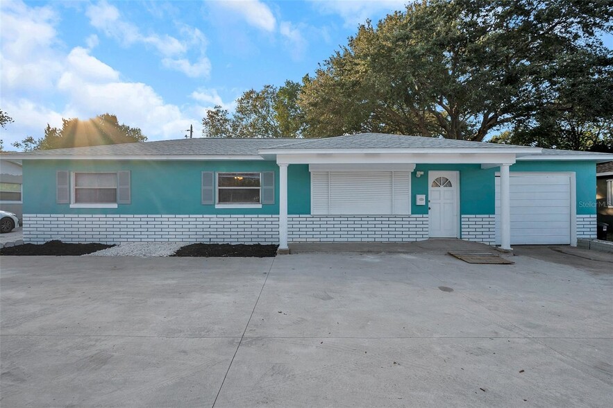 2900 66th St N, Saint Petersburg, FL for sale - Building Photo - Image 1 of 1