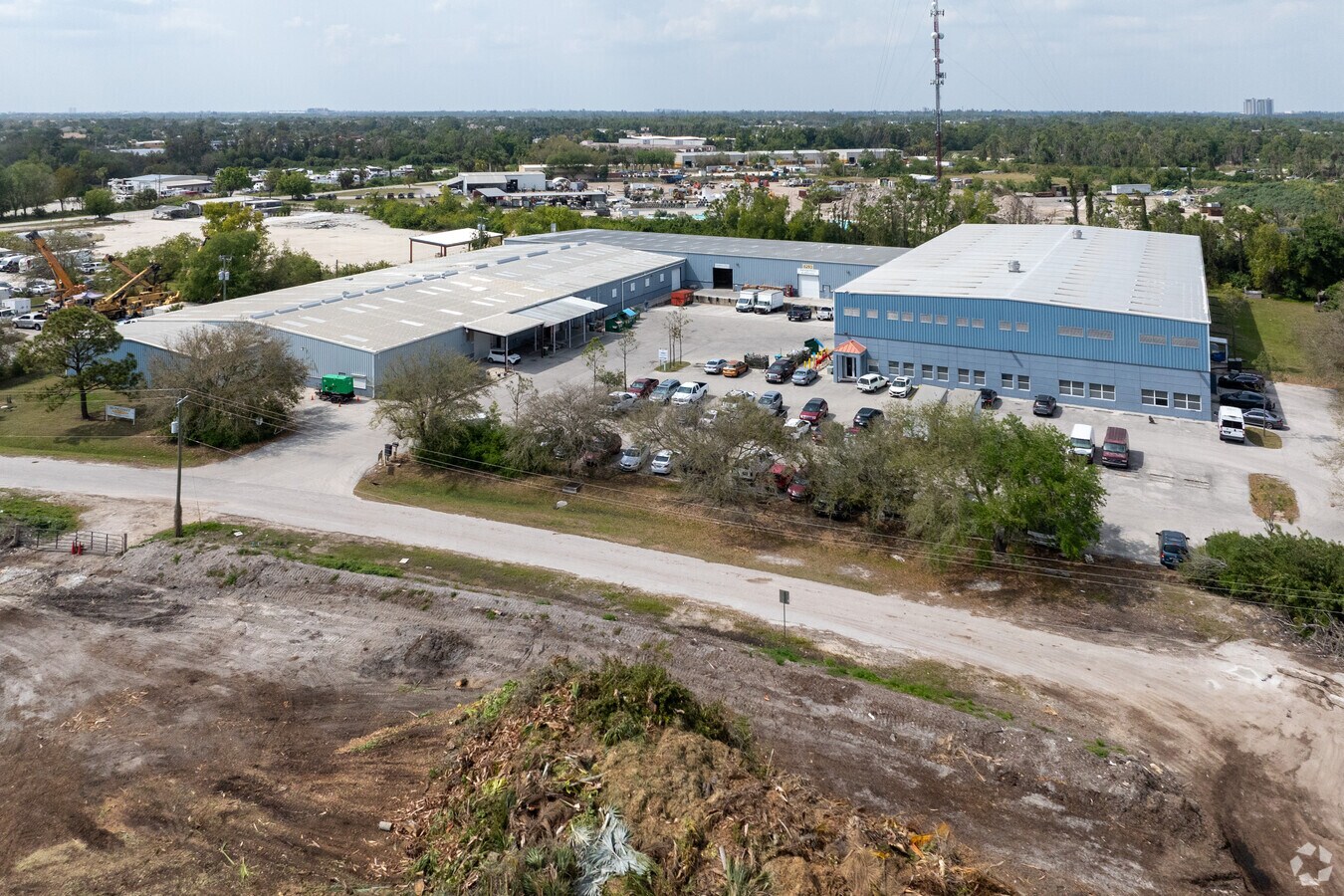 6291 Thomas Rd, Fort Myers, FL 33912 Powder Coating System in Place