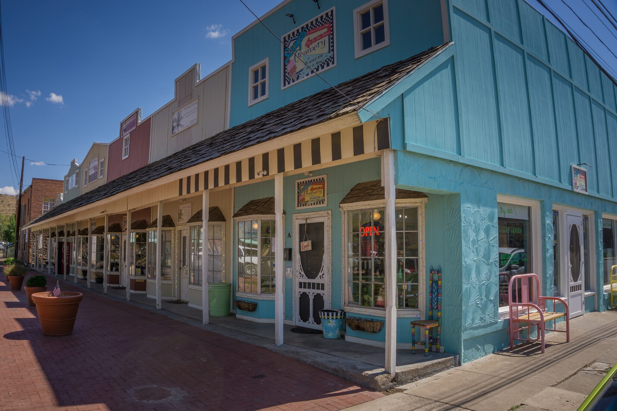 106 W Sul Ross Ave, Alpine, TX 79830 Office for Sale