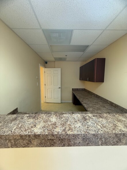 10260-10268 Baltimore National Pike, Ellicott City, MD for lease - Building Photo - Image 2 of 10