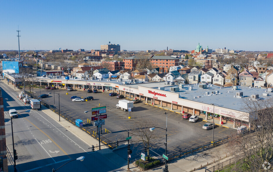 3000-3048 S Halsted St, Chicago, IL for lease - Aerial - Image 3 of 5