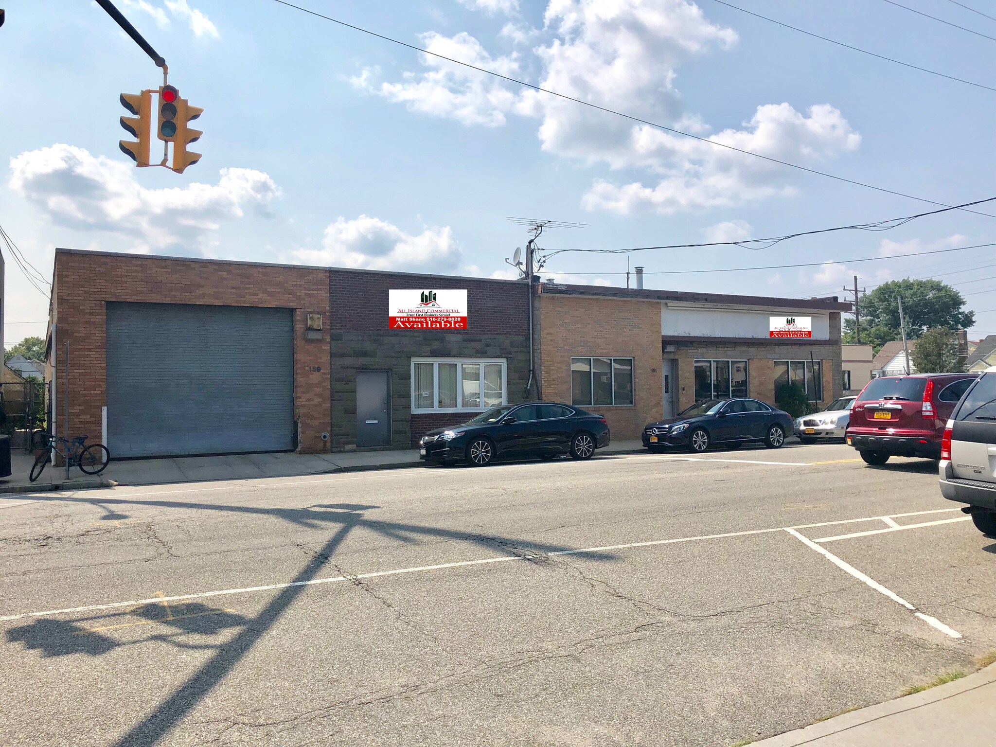 159-161 Lakeville Rd, New Hyde Park, NY for sale Building Photo- Image 1 of 1