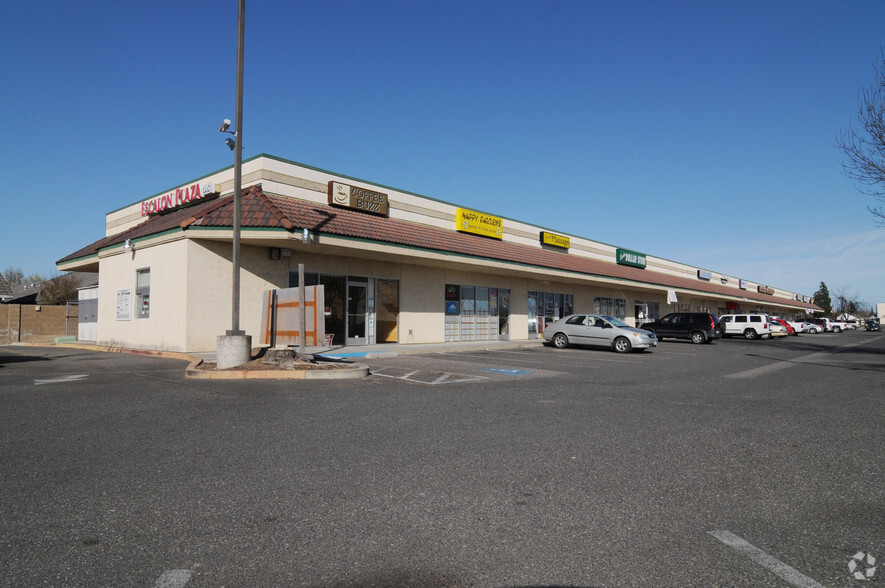 1205 Plaza Ave, Escalon, CA for sale - Primary Photo - Image 1 of 1