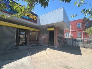 1334 E Gun Hill Rd, Bronx, NY for lease Interior Photo- Image 1 of 7