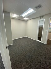 4301 32nd St, Bradenton, FL for lease Interior Photo- Image 2 of 4