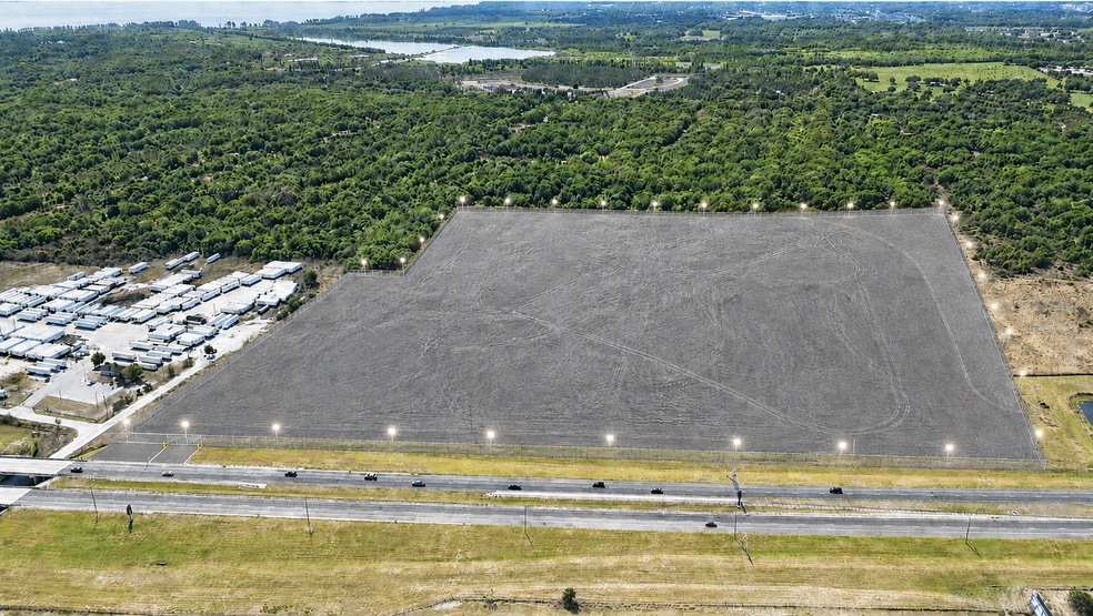 2925 Pavers Rd, Lakeland, FL for lease - Building Photo - Image 3 of 3
