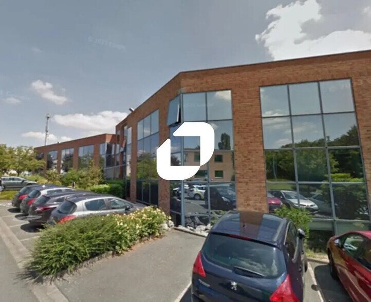 Office in VILLENEUVE-D'ASCQ for lease - Building Photo - Image 2 of 8