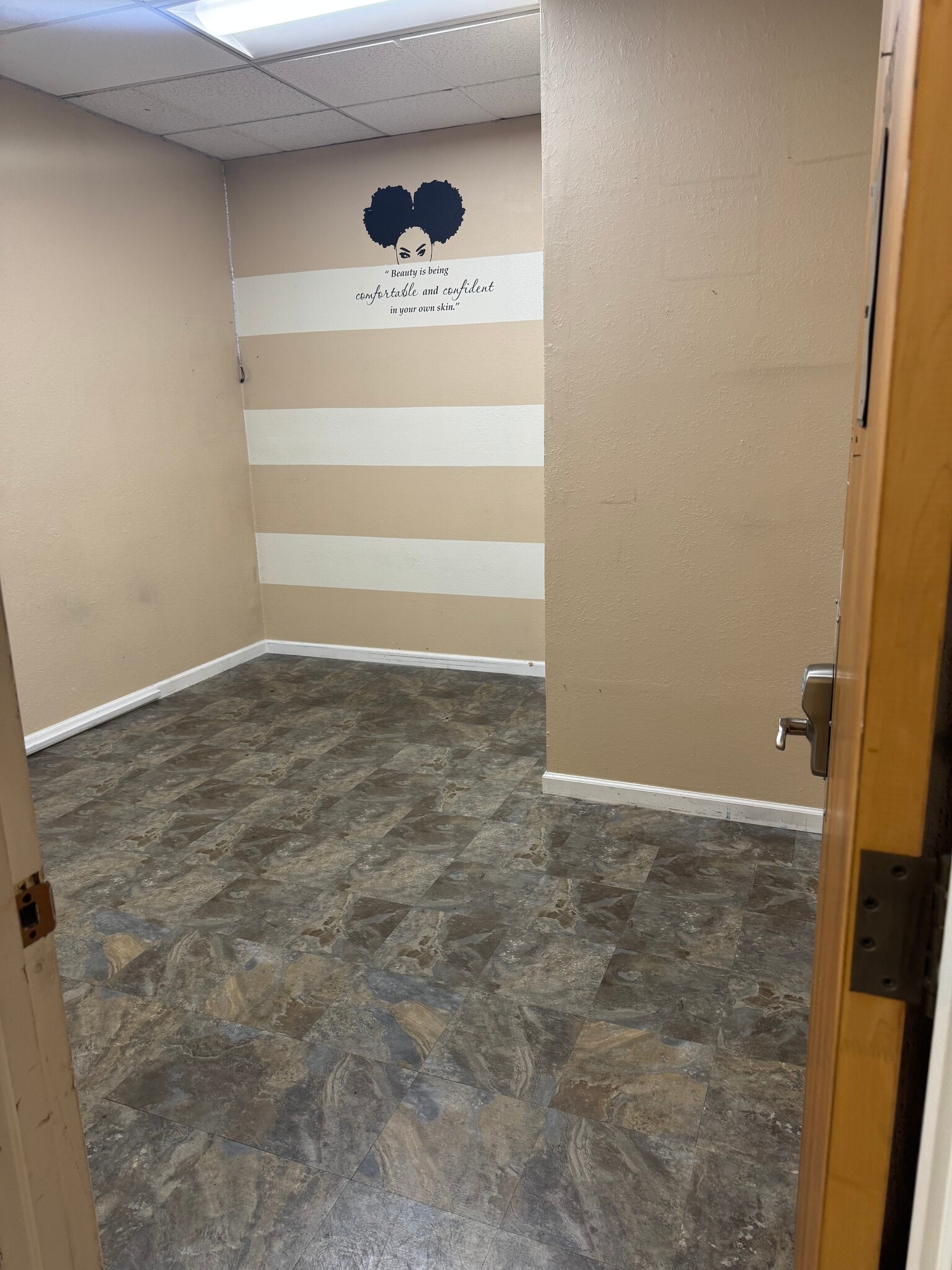 1515 Aurora Dr, San Leandro, CA for lease Interior Photo- Image 1 of 1