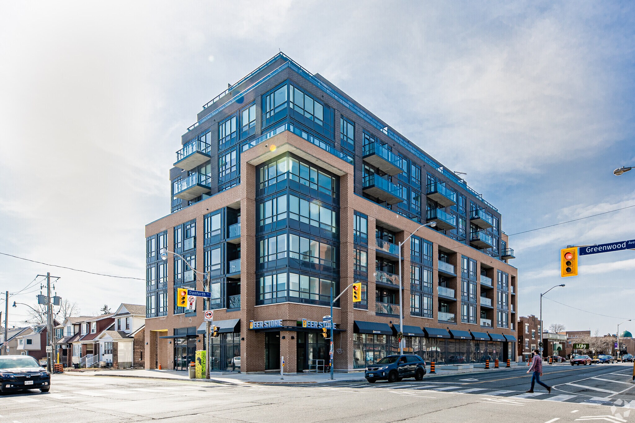 1177 Danforth Ave, Toronto, ON for lease Primary Photo- Image 1 of 8