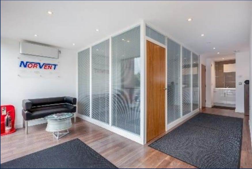 Weston Hall Rd, Stoke Prior for sale - Interior Photo - Image 3 of 10