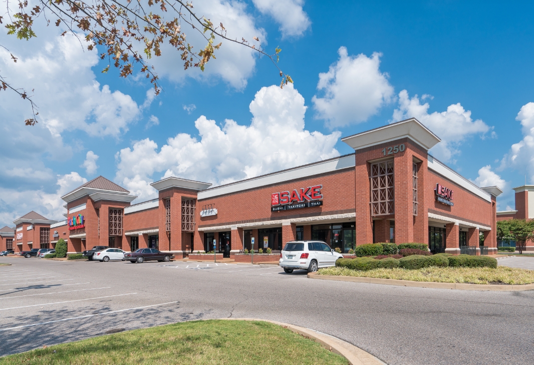 1250 N Germantown Pky, Cordova, TN 38016 - Retail for Lease | LoopNet.com