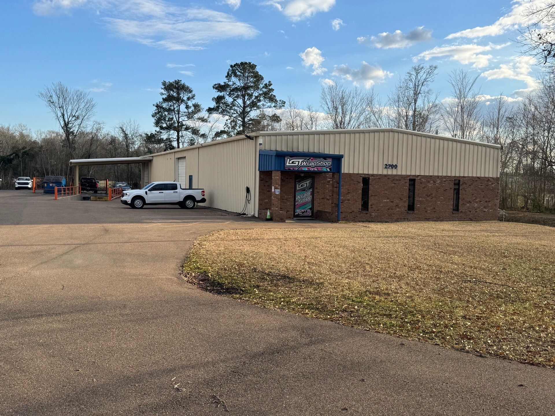 2700 Flowood Dr, Flowood, MS for lease Building Photo- Image 1 of 10