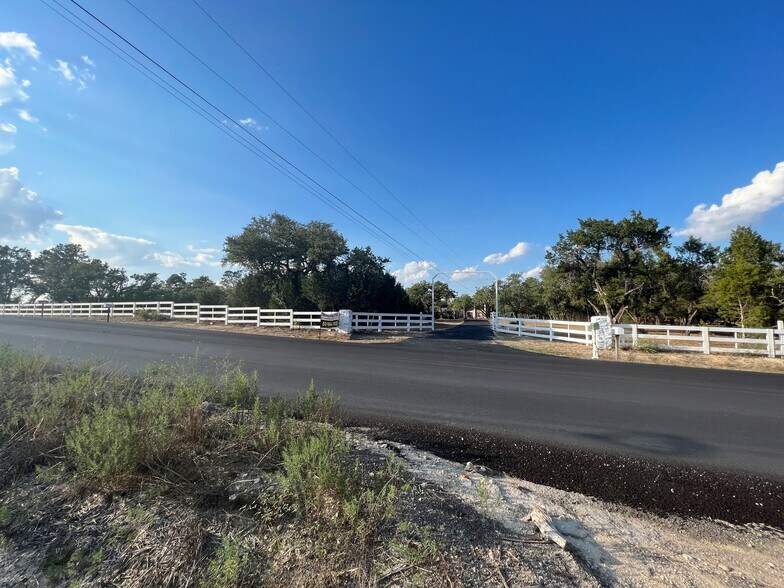 13018 Fitzhugh Rd, Austin, TX 78736