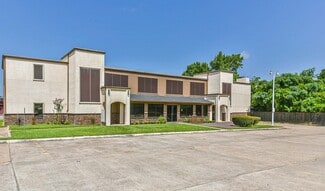More details for 900 W Davis St, Conroe, TX - Office for Lease