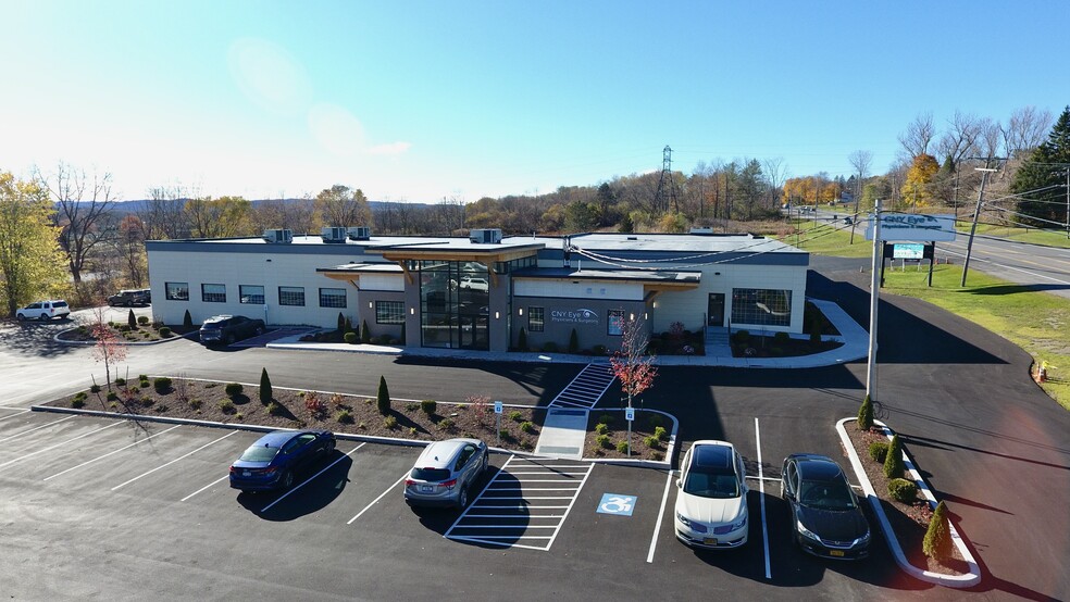 8360 Seneca Tpke, New Hartford, NY for lease - Building Photo - Image 2 of 2