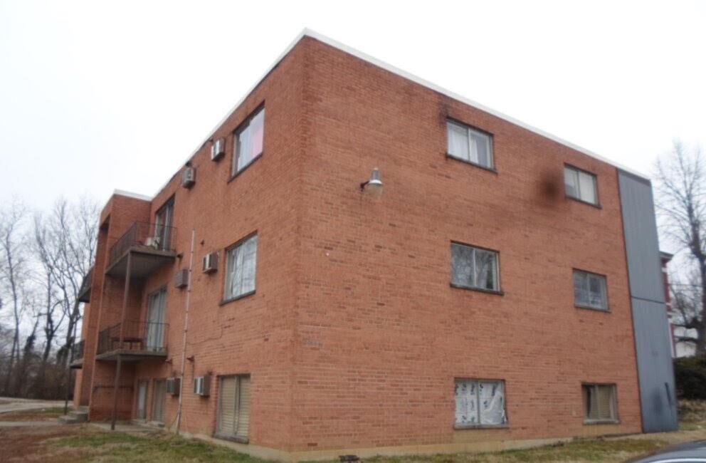 559 Elberon Ave, Cincinnati, OH 45205