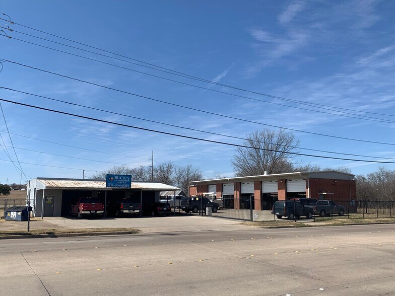 5410 Wichita St, Forest Hill, TX for sale - Primary Photo - Image 1 of 1