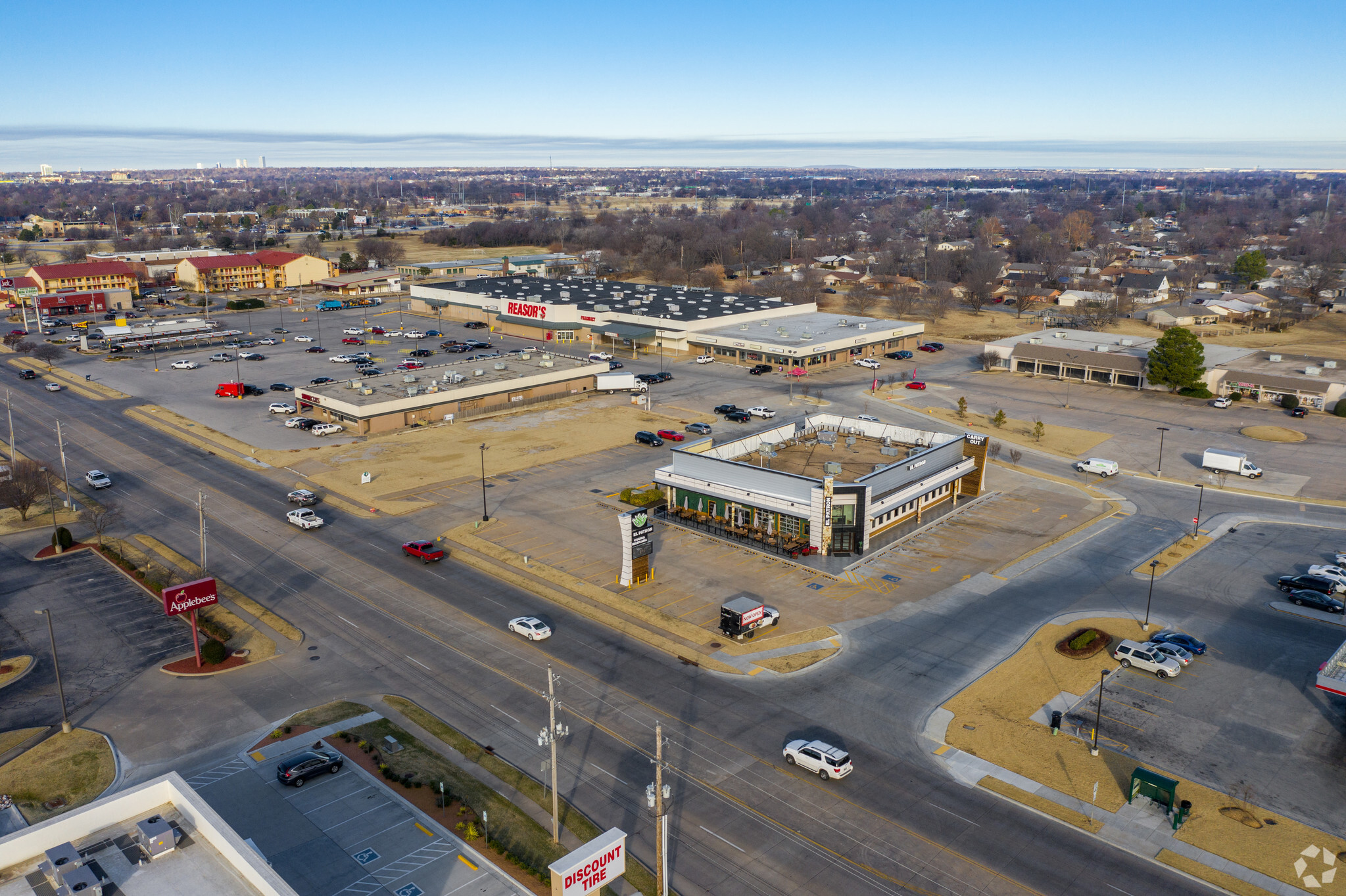 11111 E 41st St, Tulsa, OK 74146 - Crossbow Shopping Center | LoopNet