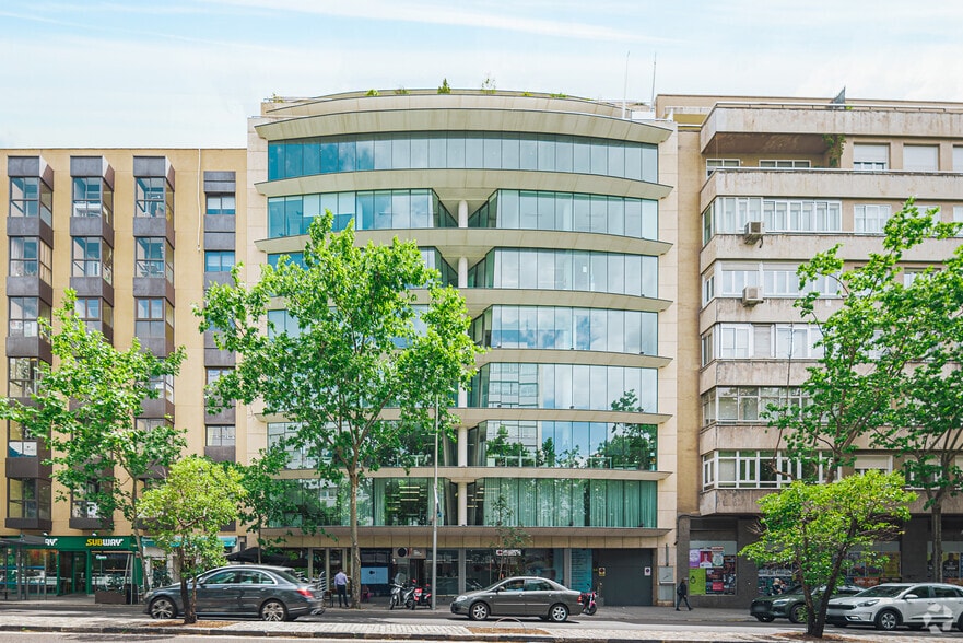 Calle María de Molina, 54, Madrid, Madrid for lease - Building Photo - Image 3 of 3