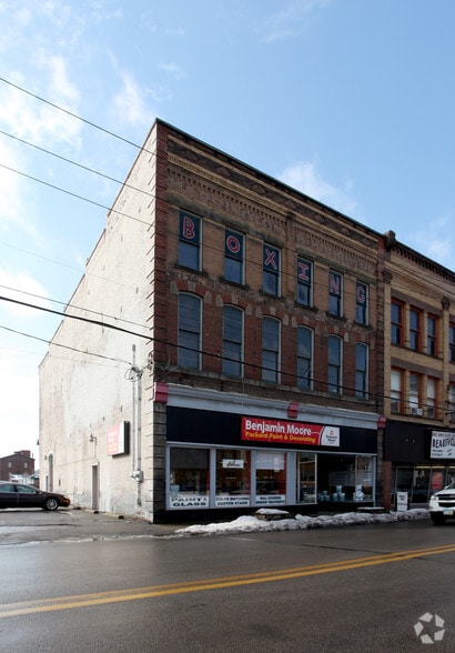 318 E Washington St, New Castle, PA for sale - Primary Photo - Image 1 of 2