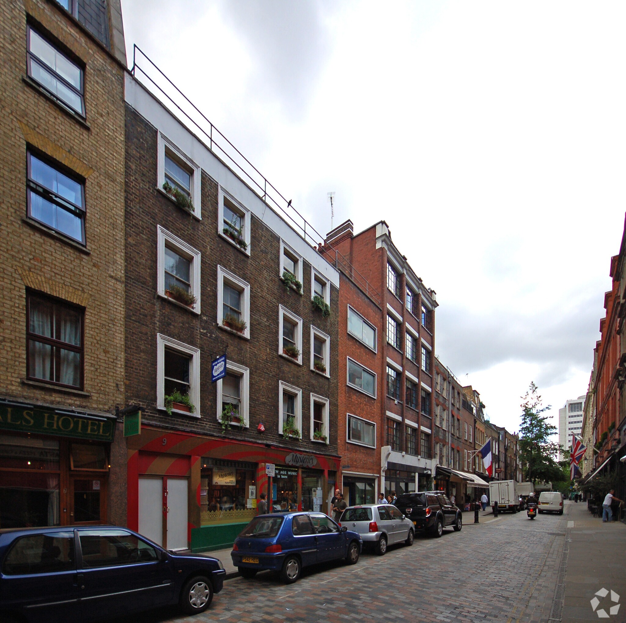 9-11 Monmouth St, London for sale Building Photo- Image 1 of 1