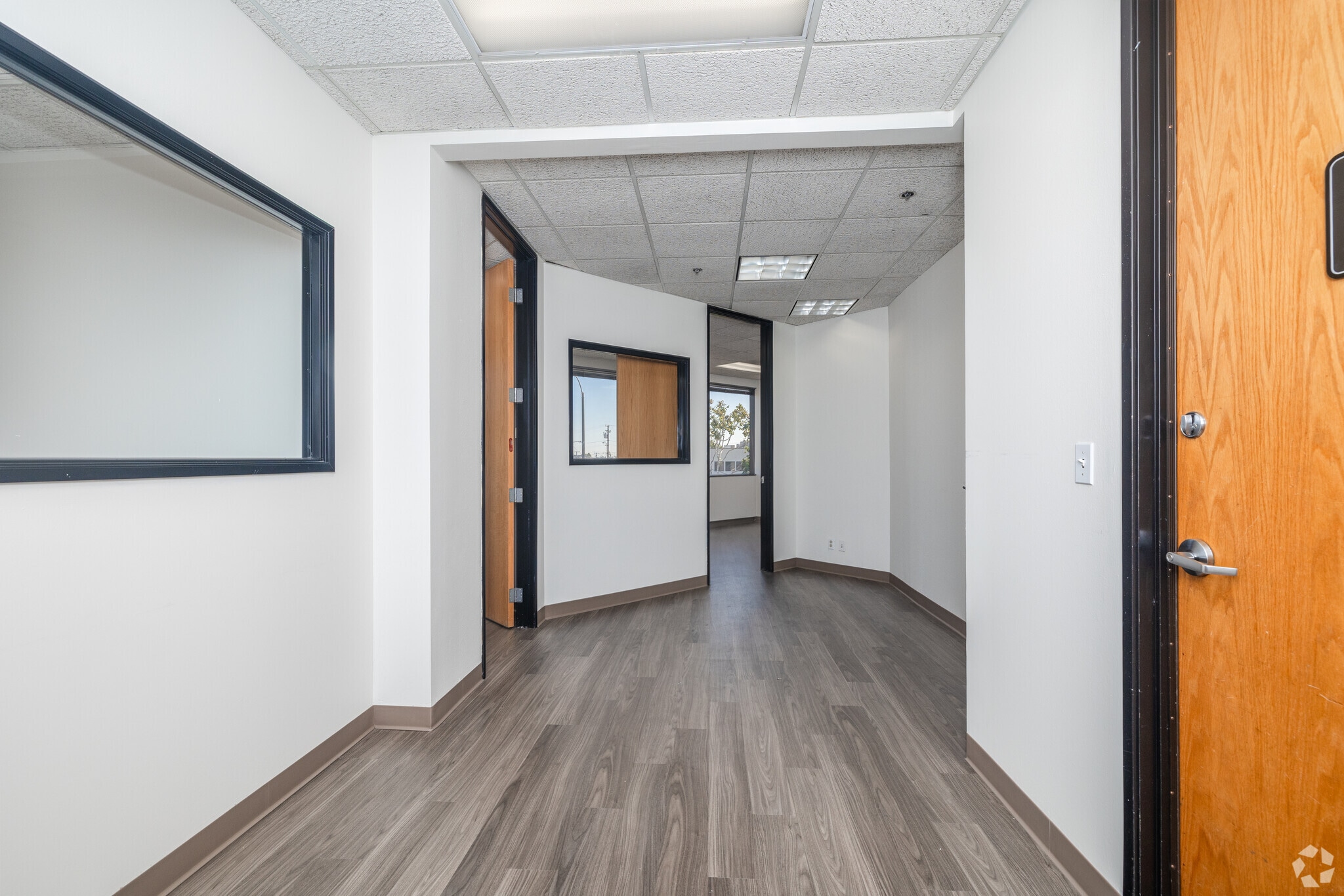 15901 Hawthorne Blvd, Lawndale, CA for lease Interior Photo- Image 1 of 5