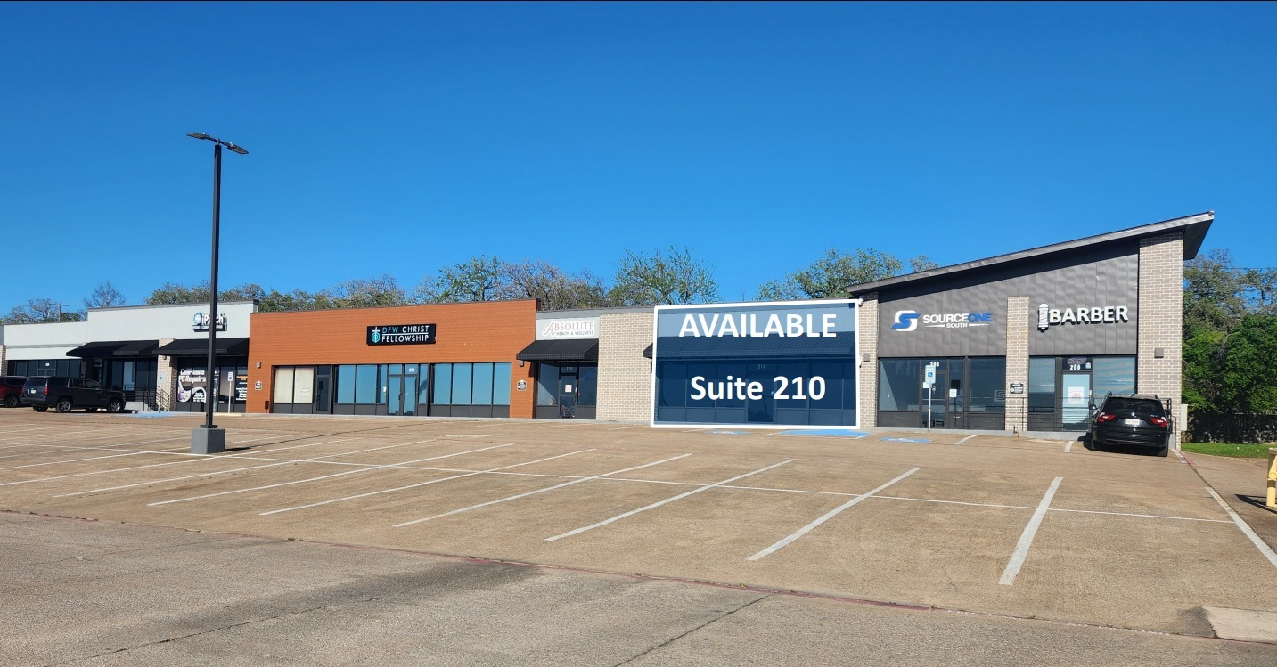 8703-8743 Bedford Euless Rd, Hurst, TX for lease Building Photo- Image 1 of 1