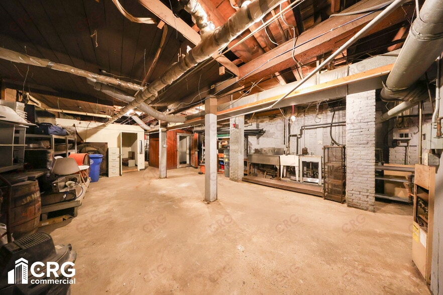 653-663 Main St, Waltham, MA for lease - Building Photo - Image 3 of 4