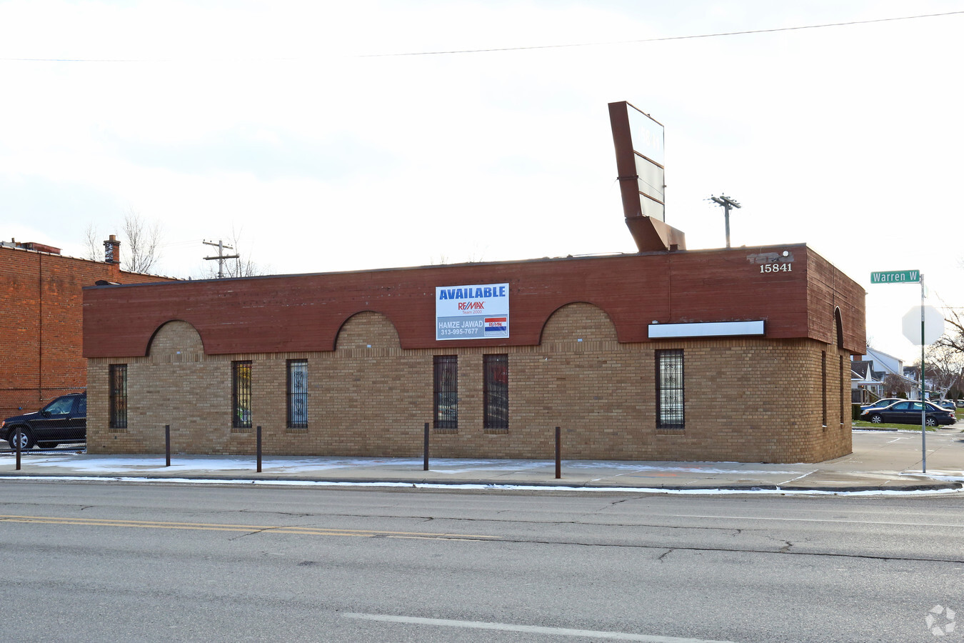 15841 W Warren Ave, Detroit, Mi 48228 - Office For Sale 