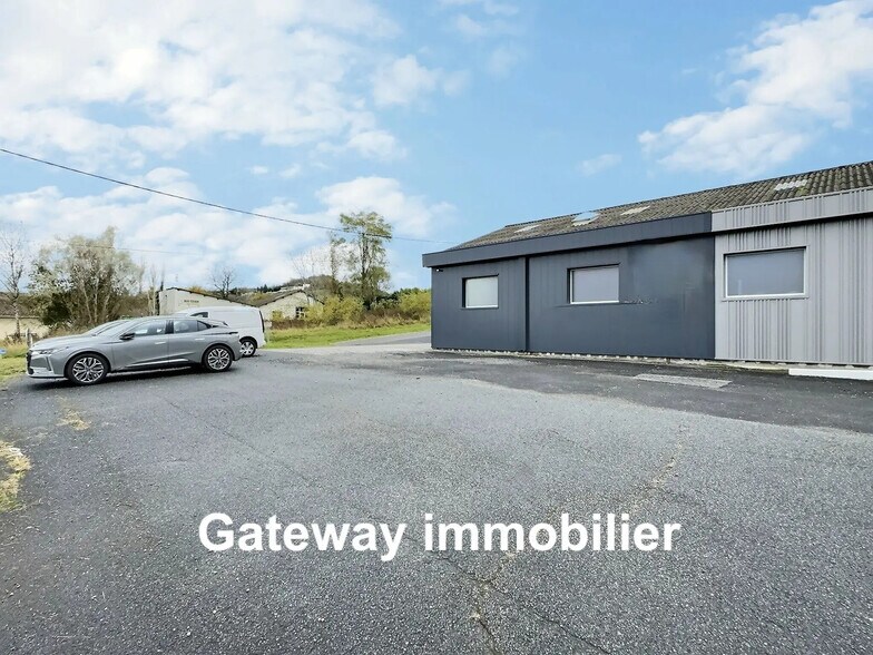 Industrial in Abrest for sale - Building Photo - Image 3 of 9