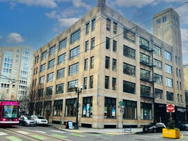 Ballou Wright Building - Bar