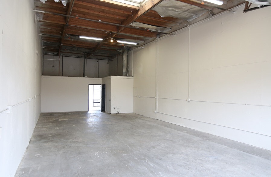 285 E Mill St, San Bernardino, CA for lease Interior Photo- Image 1 of 2