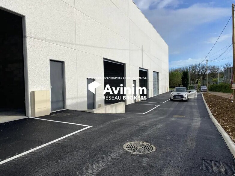 Flex in Montauroux for lease - Building Photo - Image 2 of 7