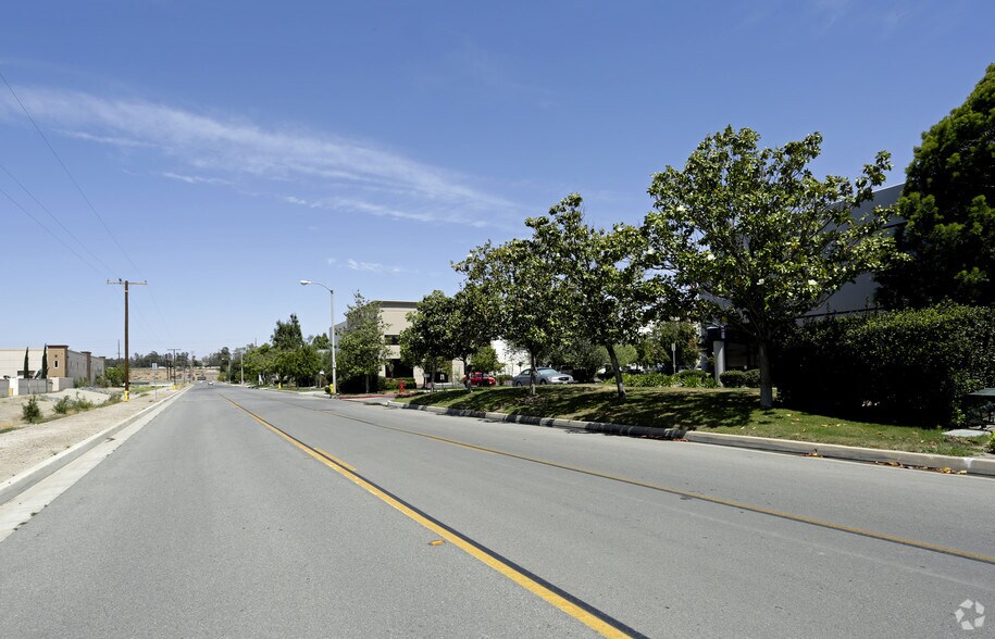 560 3rd St, Lake Elsinore, CA 92530 Procoat