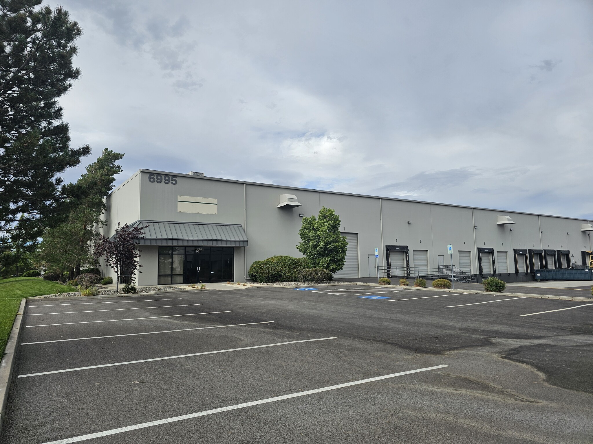 6995 Resource Dr, Reno, NV for lease Building Photo- Image 1 of 6