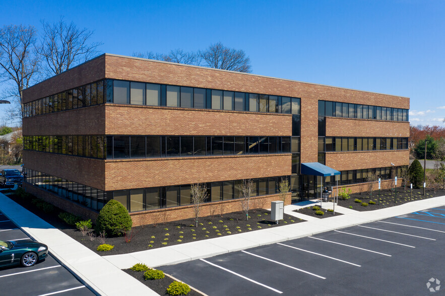 1950 Rt 70, Cherry Hill, NJ for lease - Building Photo - Image 1 of 5