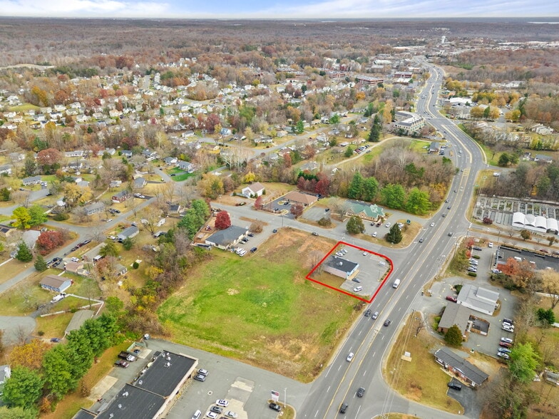 618-622 Garrisonville Rd, Stafford, VA for sale - Building Photo - Image 3 of 45