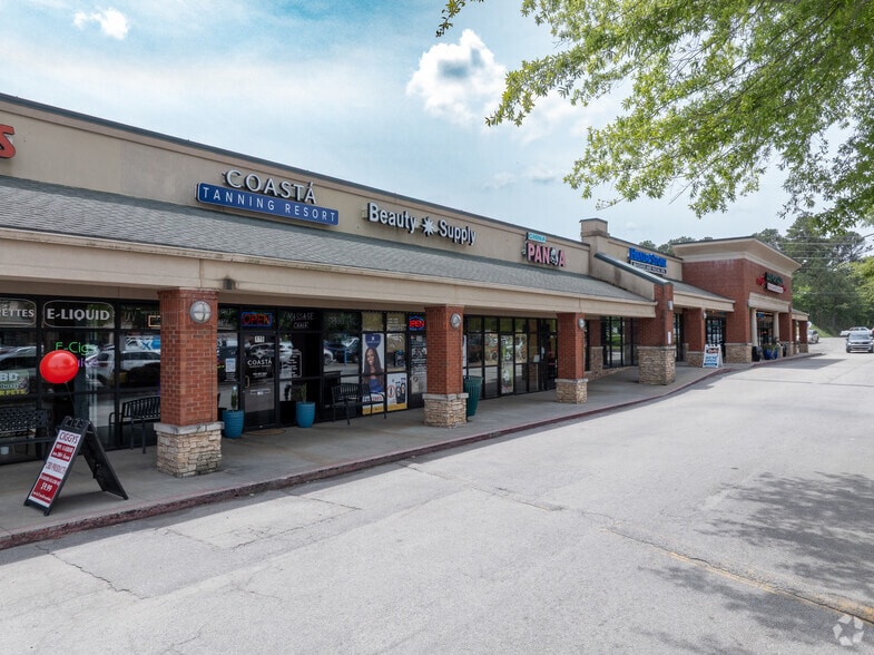 8876 Dallas Acworth Hwy, Dallas, GA for lease - Building Photo - Image 2 of 15