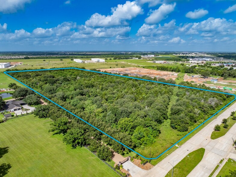 4910 Bryan Rd, Richmond, TX for sale - Aerial - Image 3 of 5