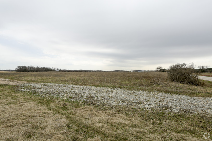 6129 Kvitek Rd, Denmark, WI for sale - Primary Photo - Image 1 of 1