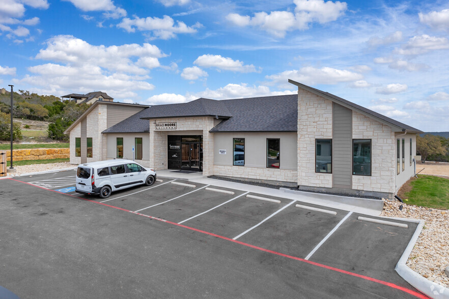 18830 Forty Six Pky, Spring Branch, TX for lease - Building Photo - Image 2 of 15